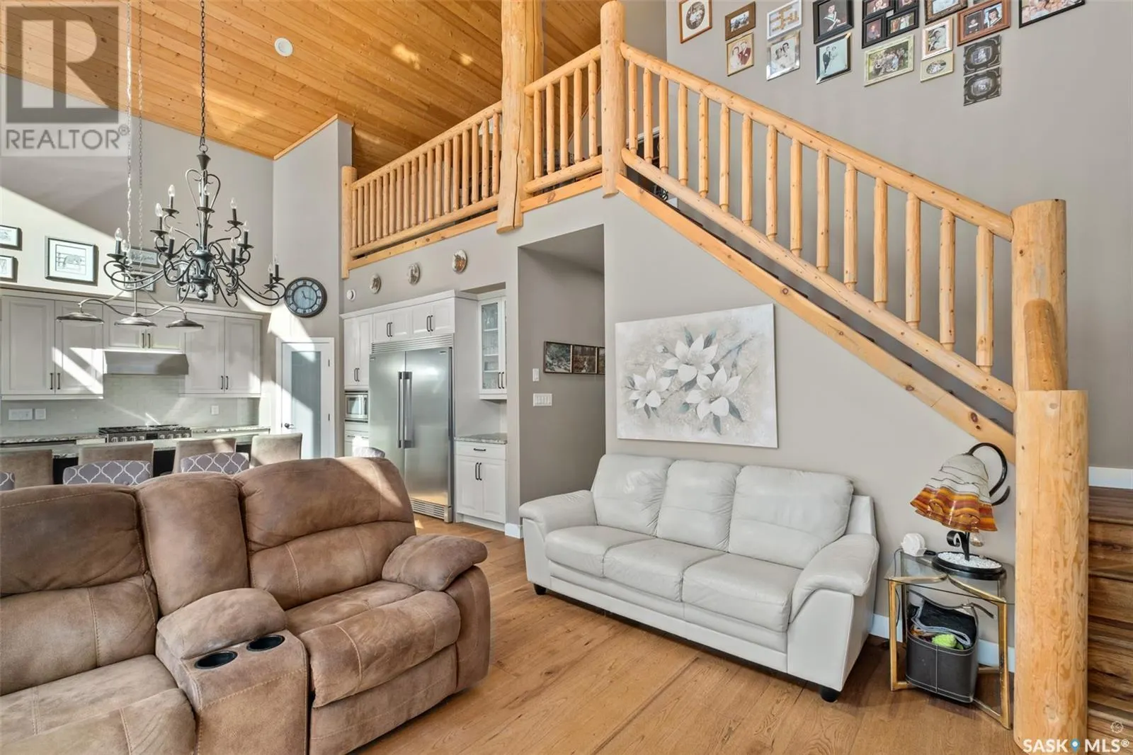 3 Wayne PLACE