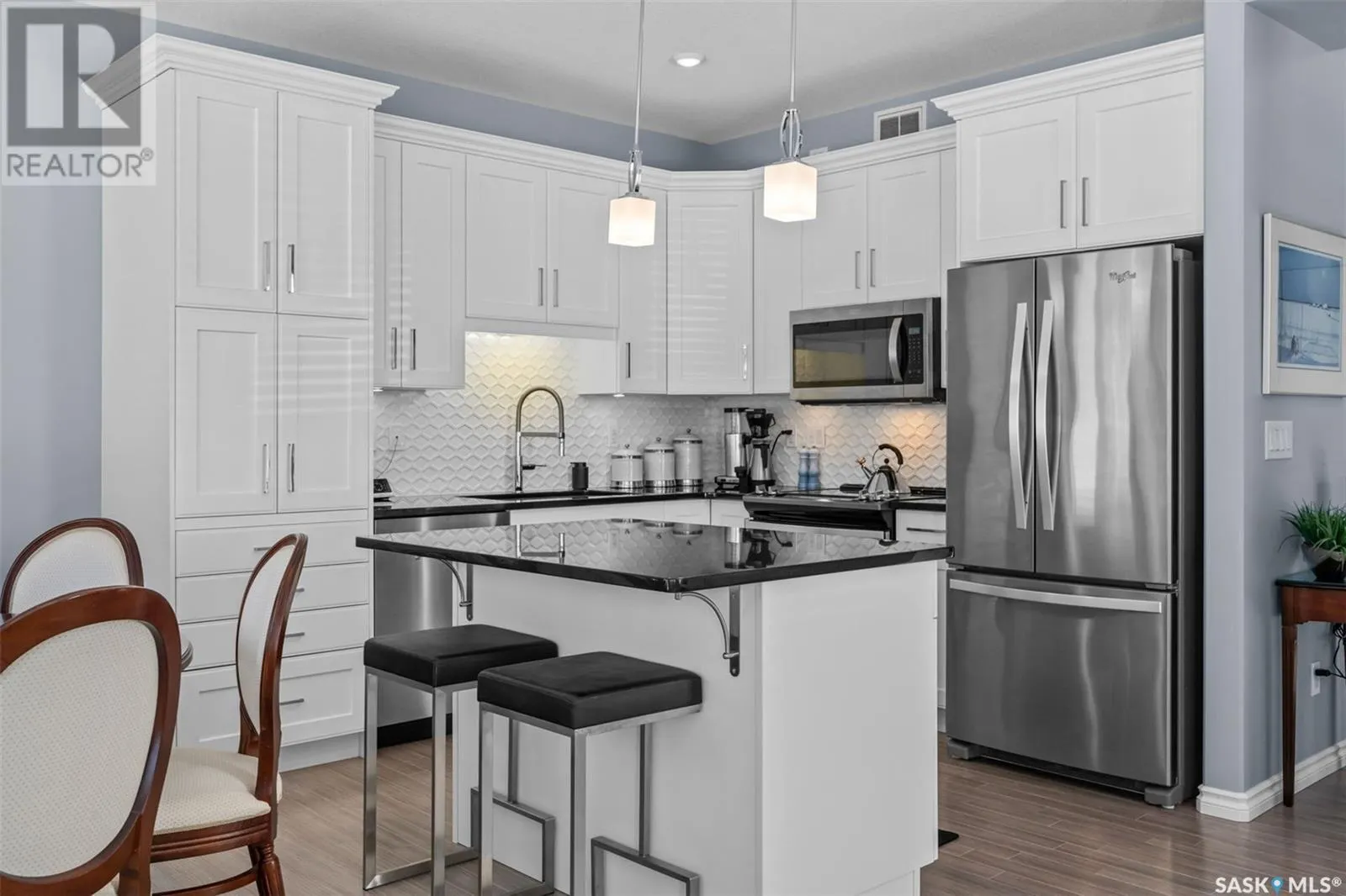 54 115 Veltkamp CRESCENT