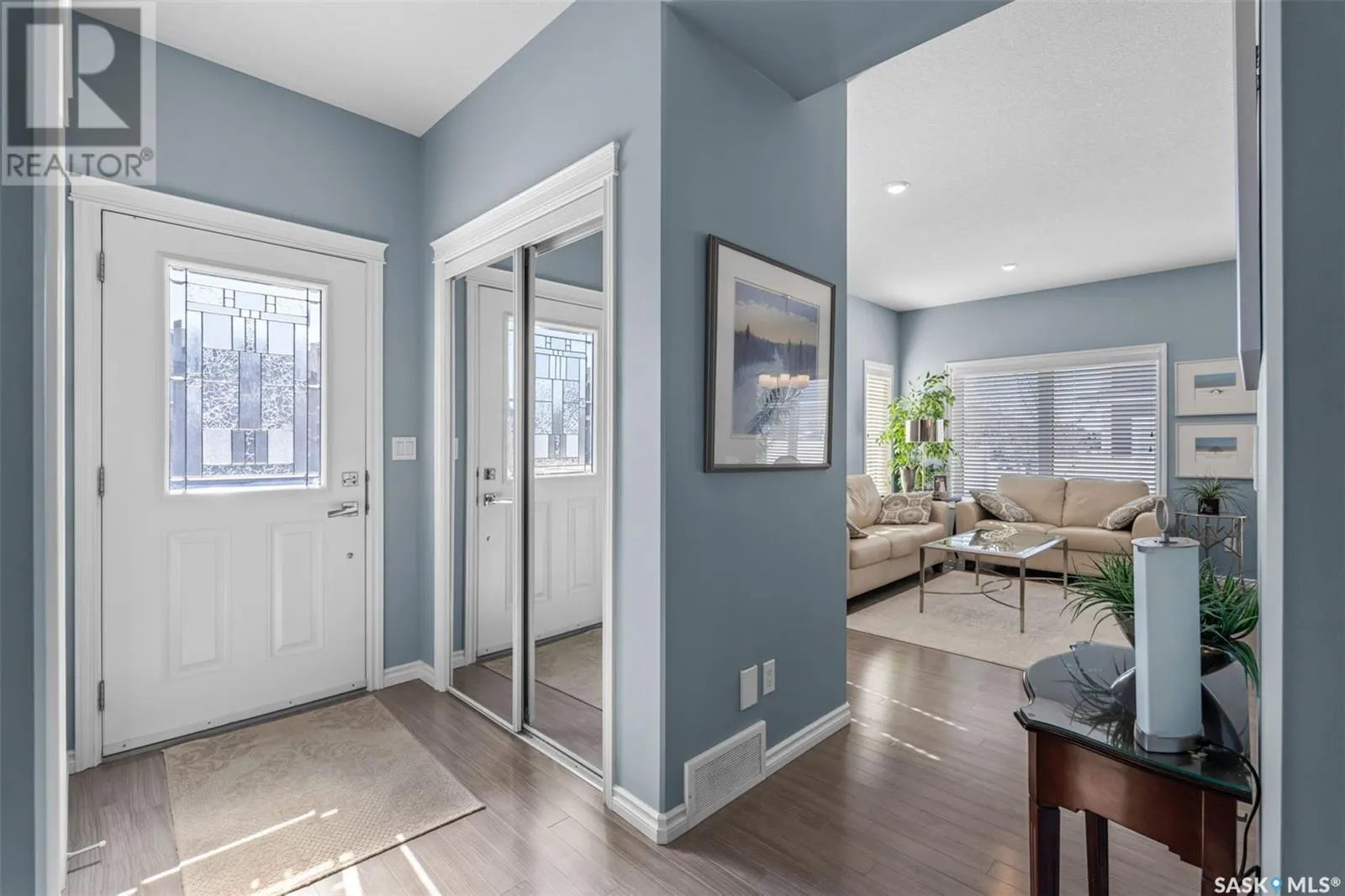 54 115 Veltkamp CRESCENT