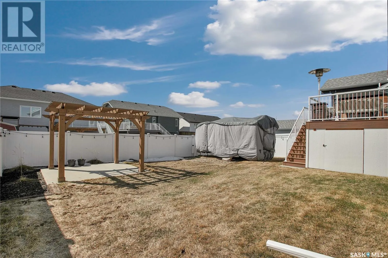709 Scott CRESCENT