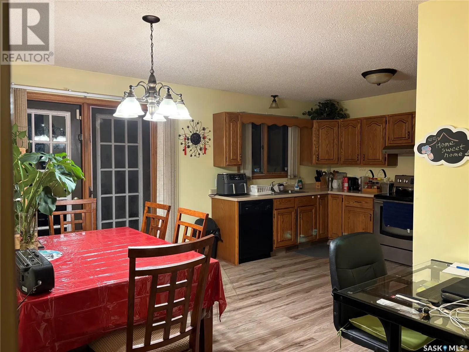 1673 Olive Diefenbaker DRIVE