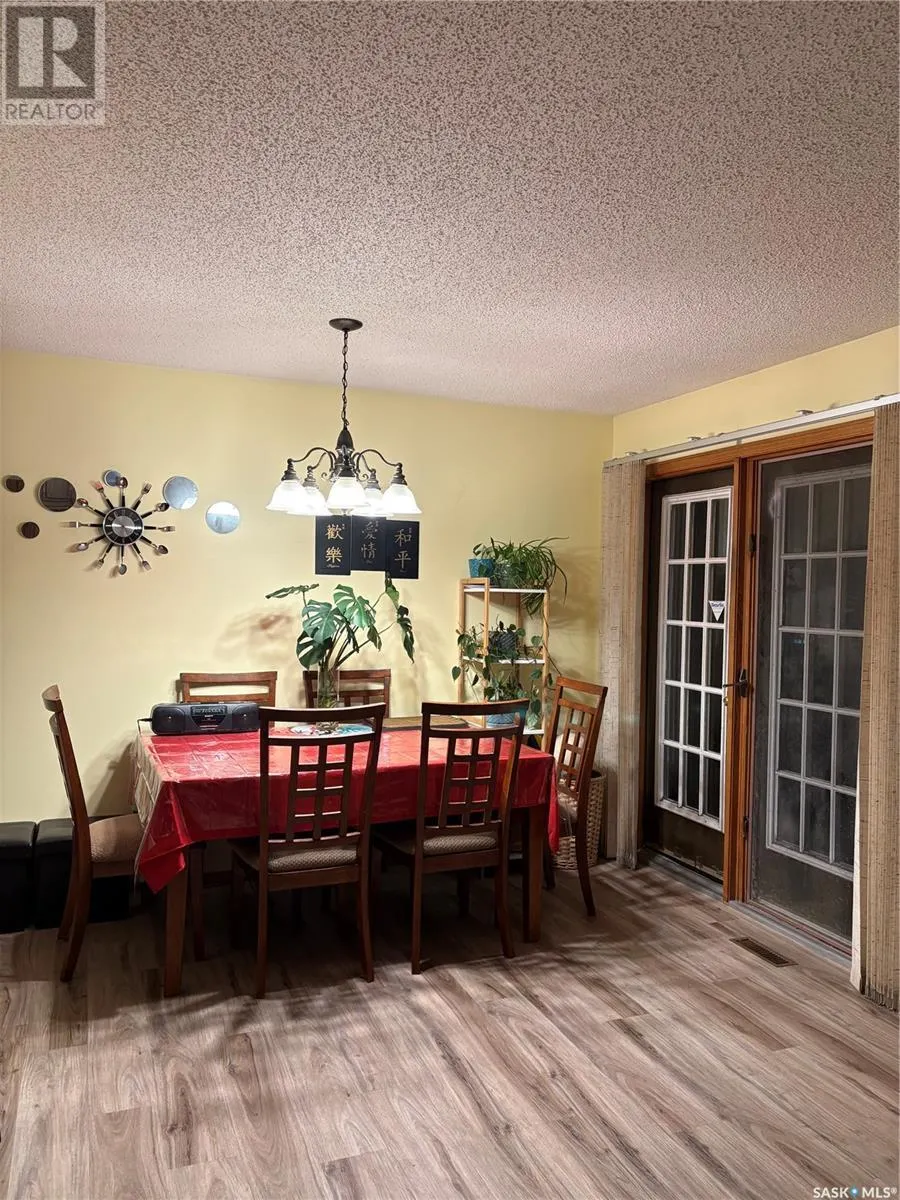 1673 Olive Diefenbaker DRIVE