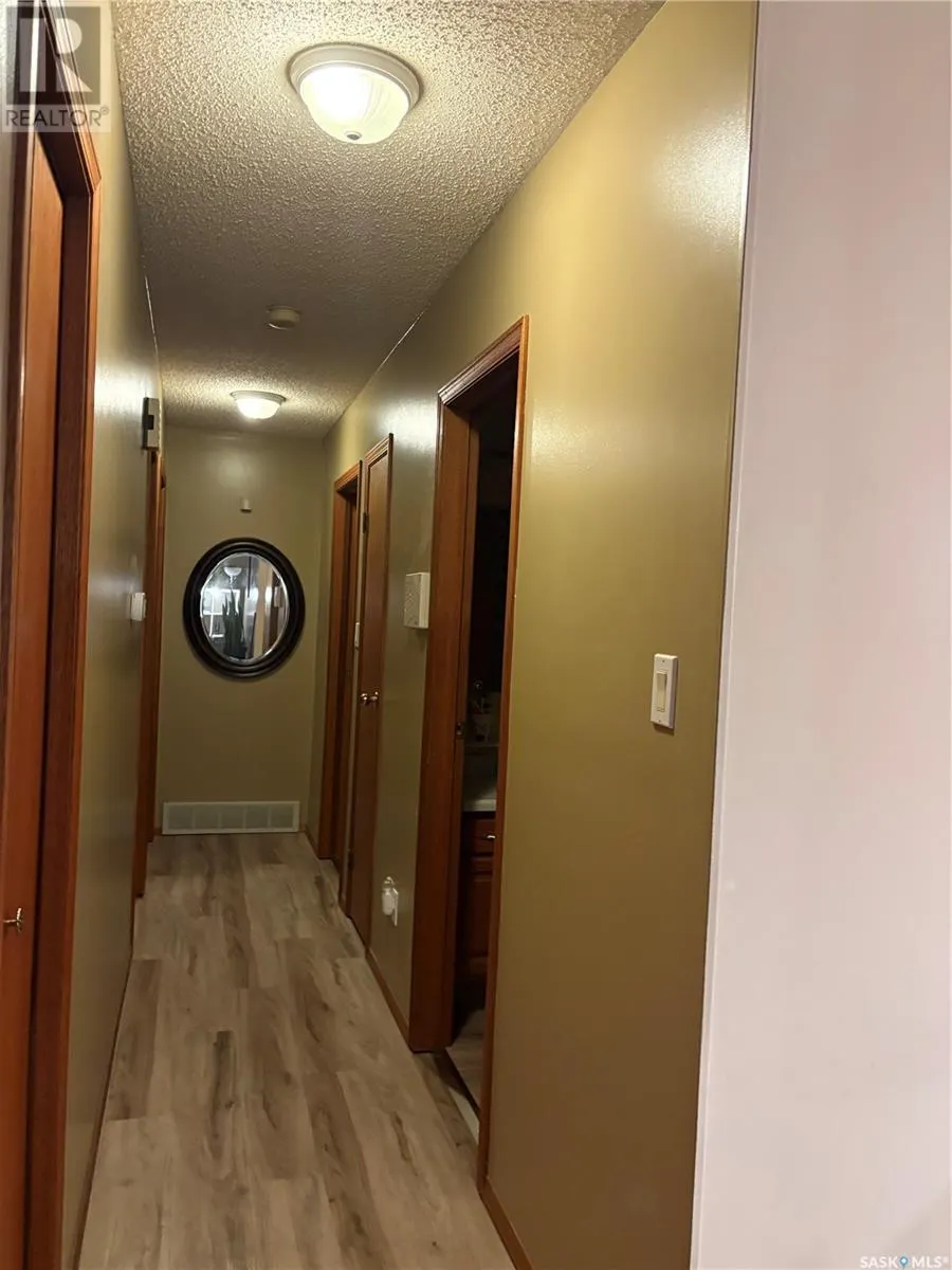 1673 Olive Diefenbaker DRIVE