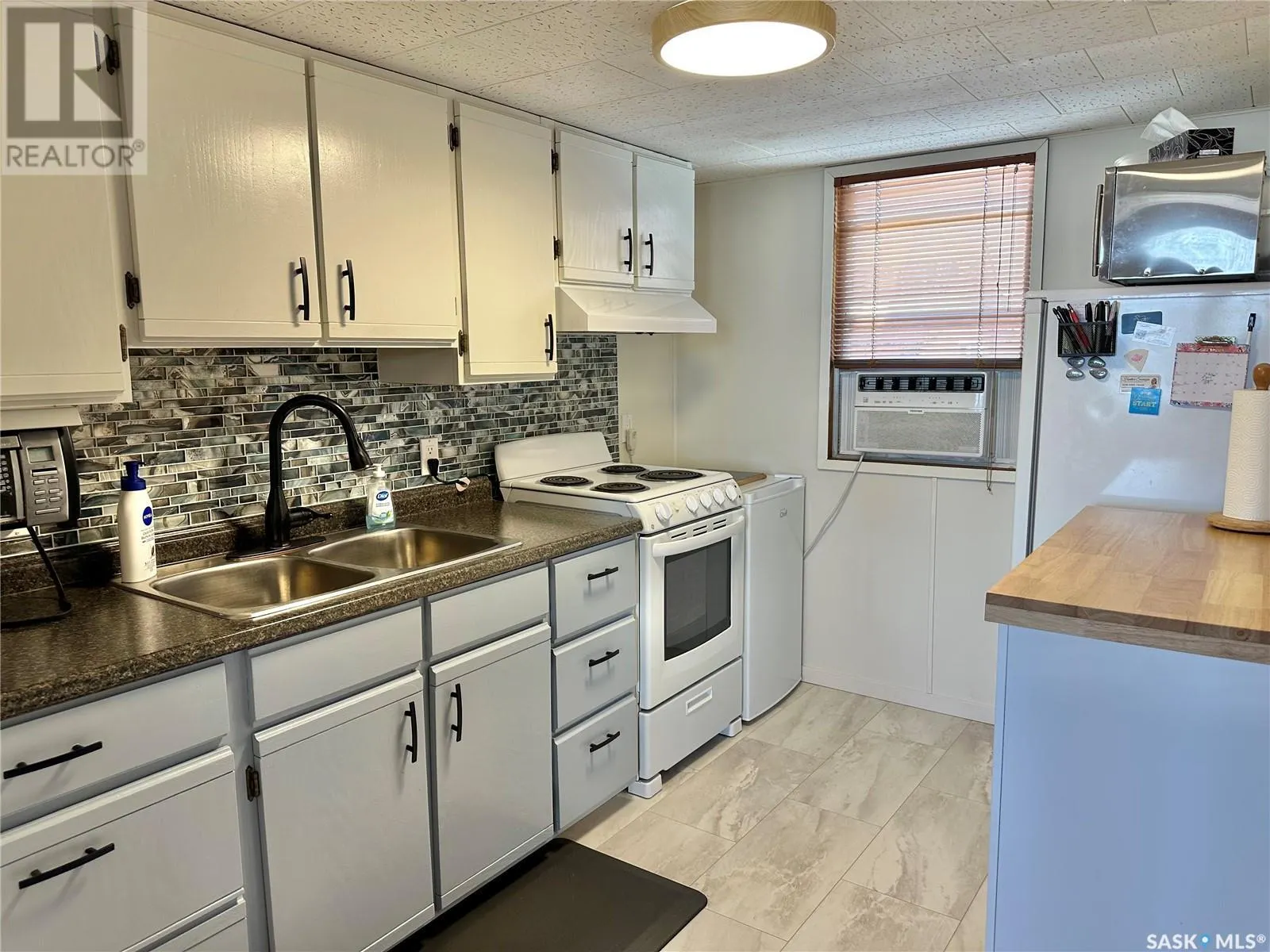 100 Nebo Rd, Lakefront Lake Nebo