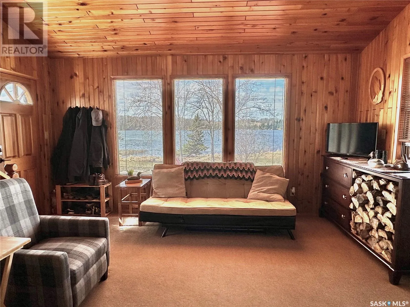 100 Nebo Rd, Lakefront Lake Nebo