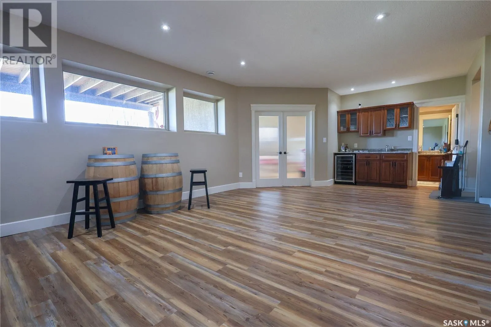 6 Gurney CRESCENT