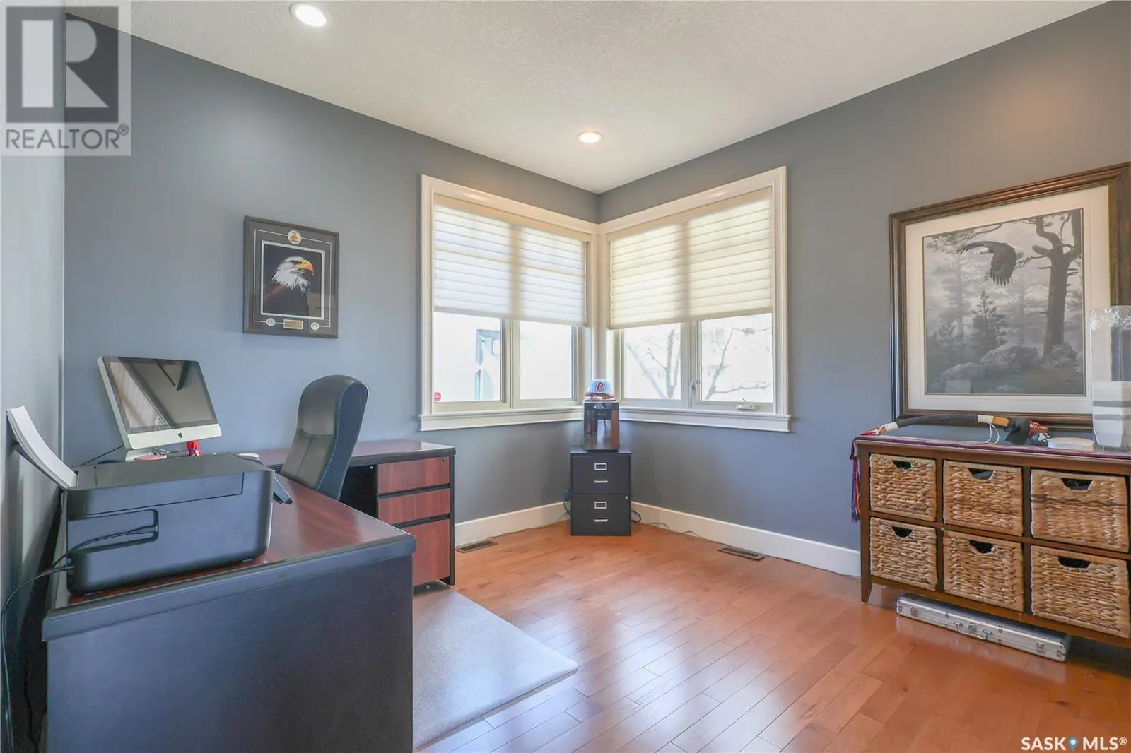 6 Gurney CRESCENT