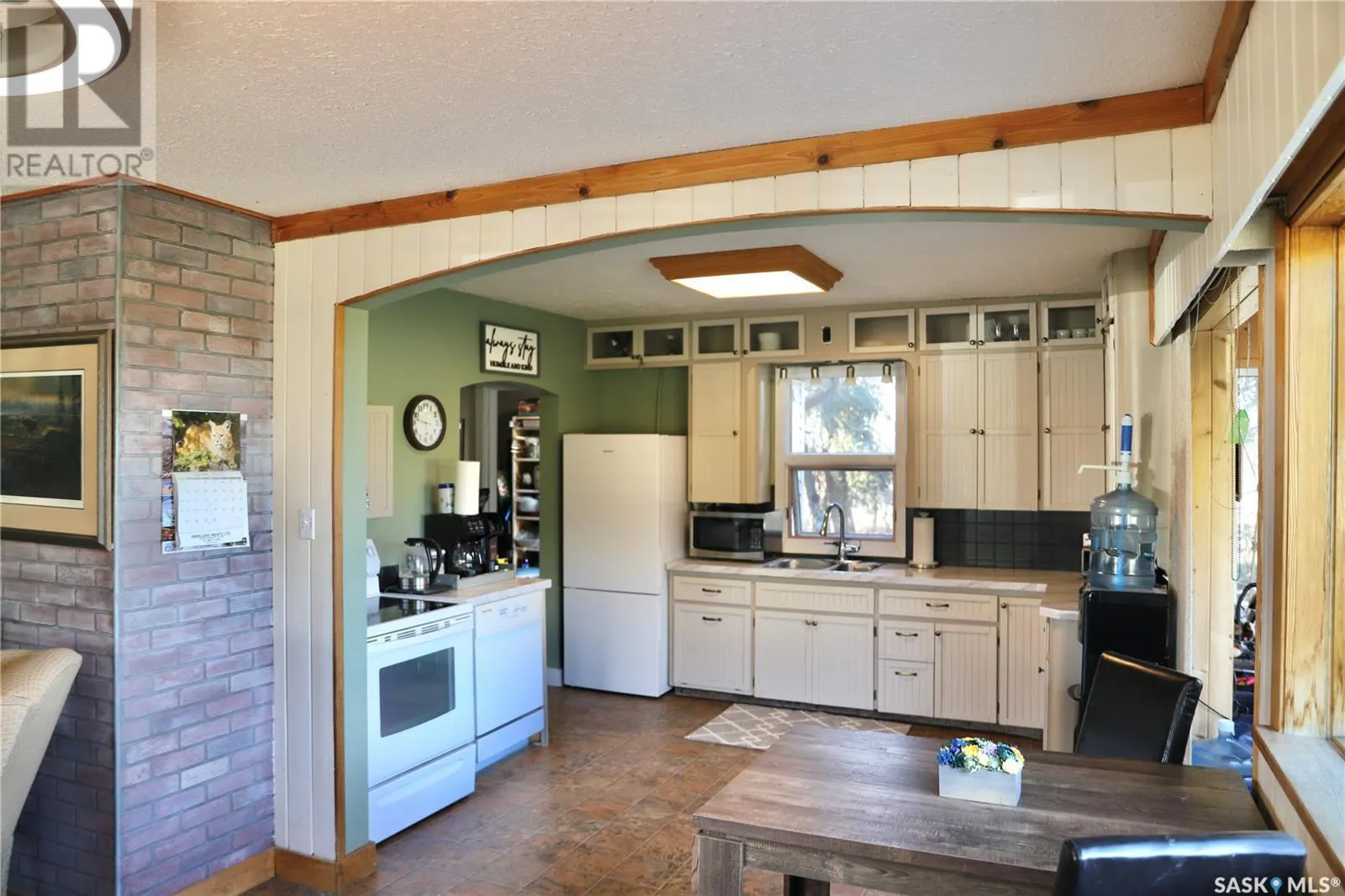 NORTH HOLBEIN ACREAGE