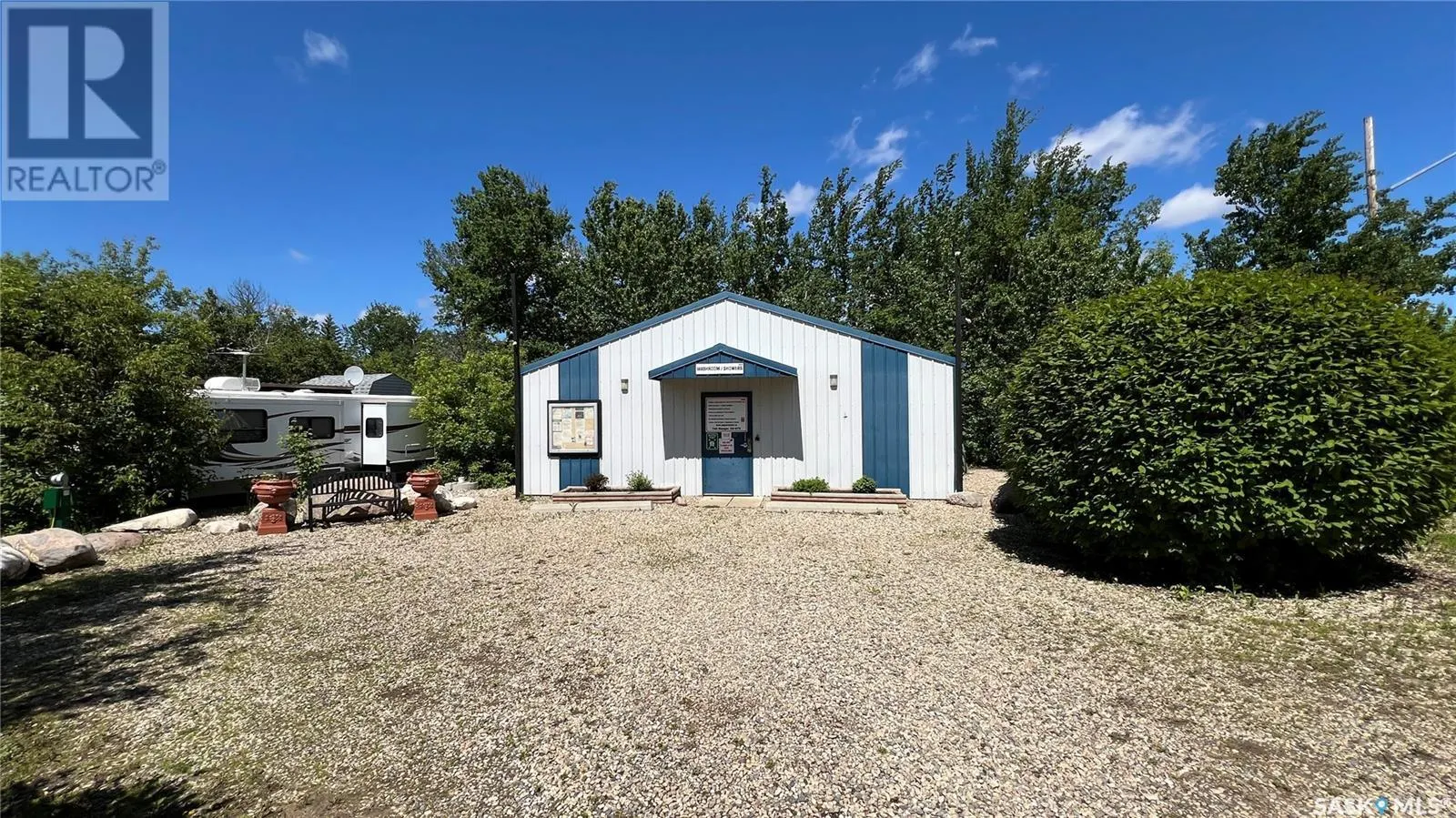 29 Poplar Beach RV RESORT Wakaw Lake