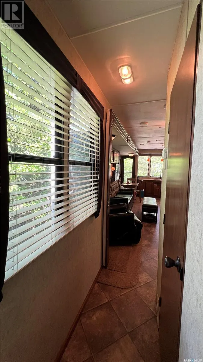 29 Poplar Beach RV RESORT Wakaw Lake