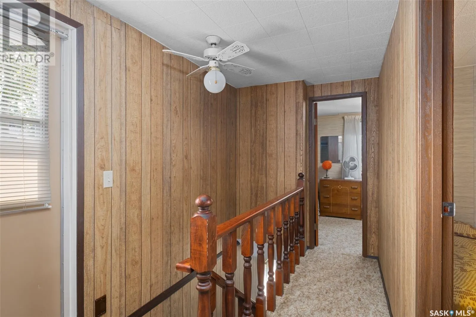 201 Agnes STREET
