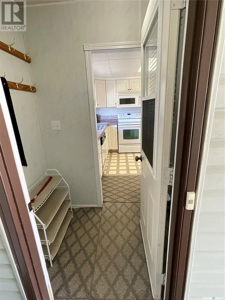 412 2nd STREET N