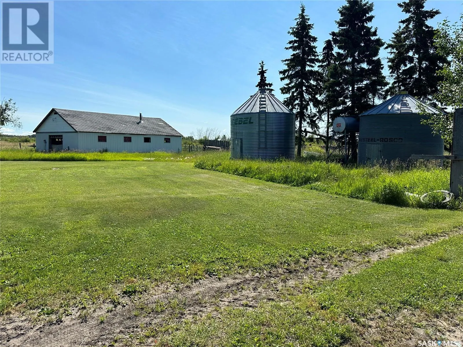 Sander Acreage