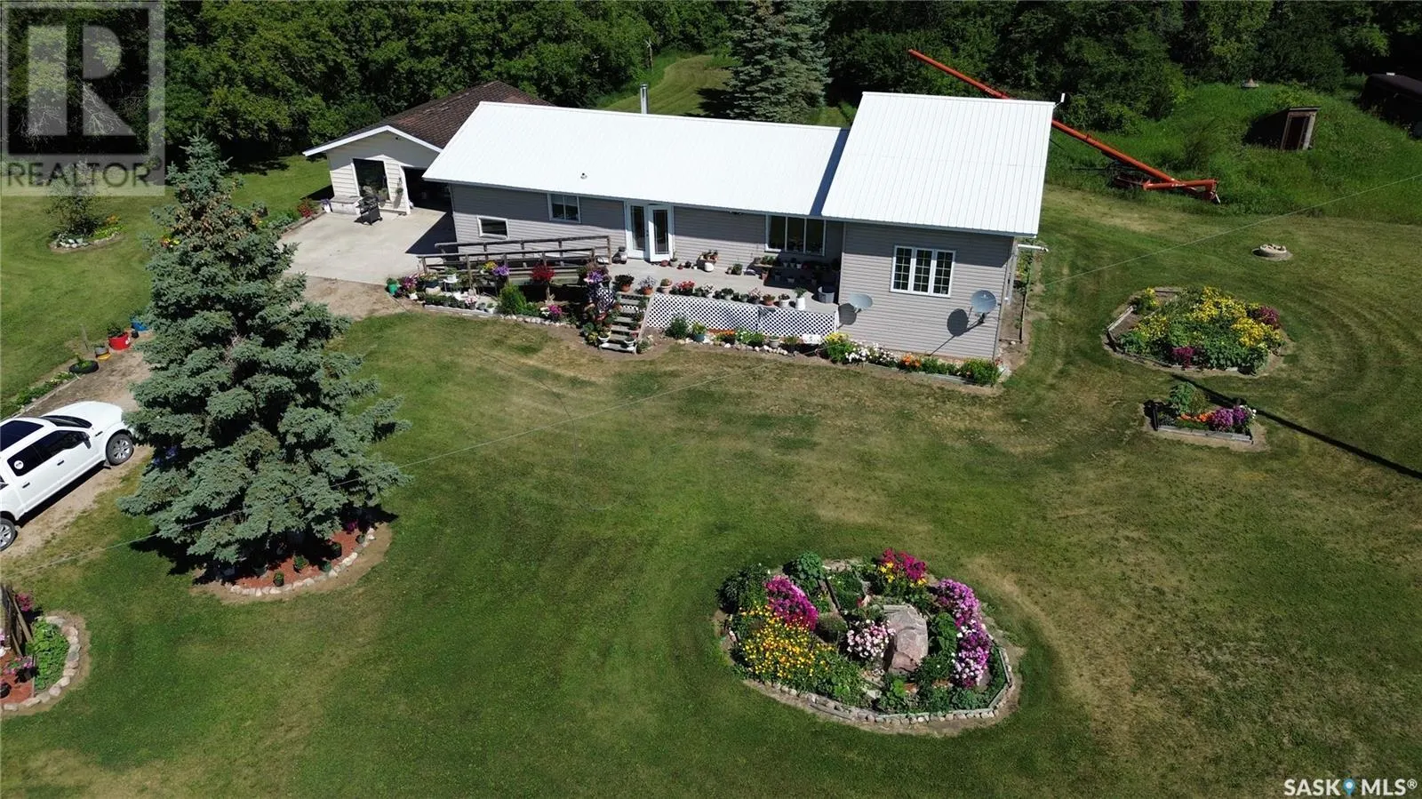 Sander Acreage