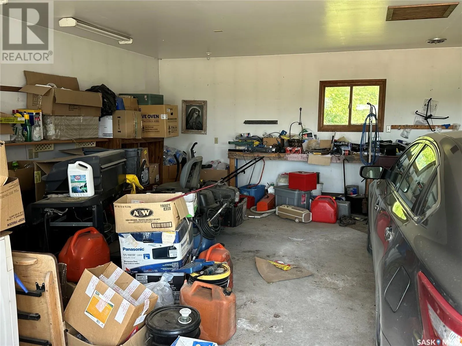 Sander Acreage
