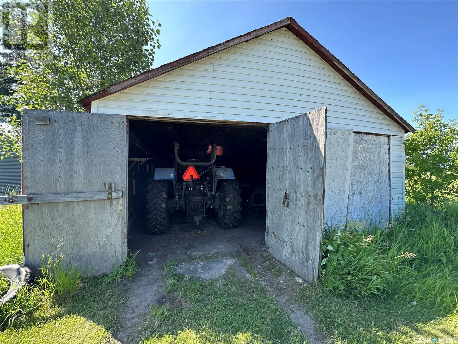 Sander Acreage