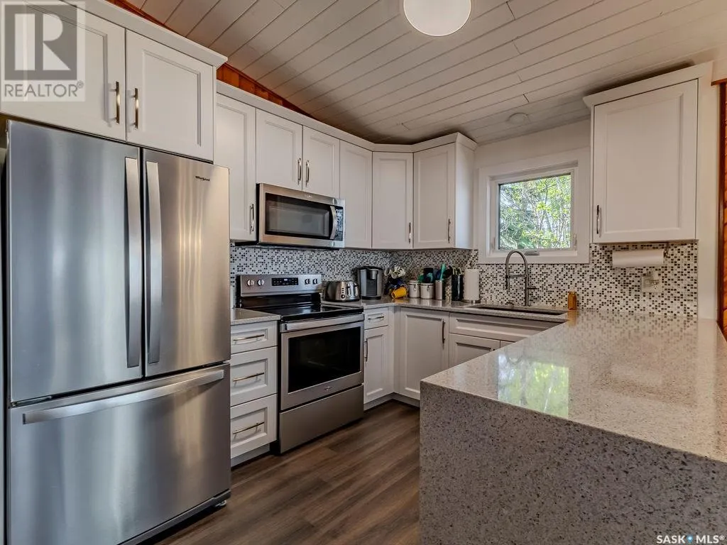3631 Schitka Beach Dr