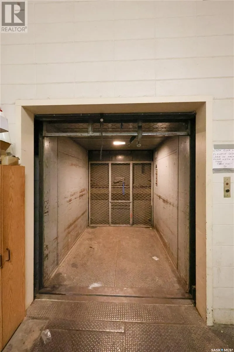 888 Central AVENUE