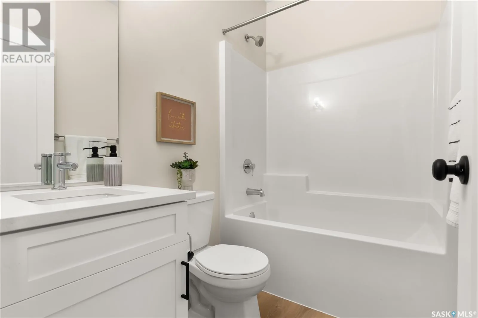 951 Traeger MANOR