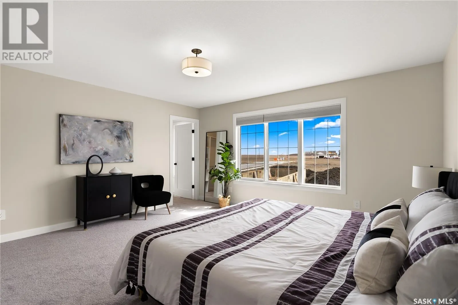 951 Traeger MANOR
