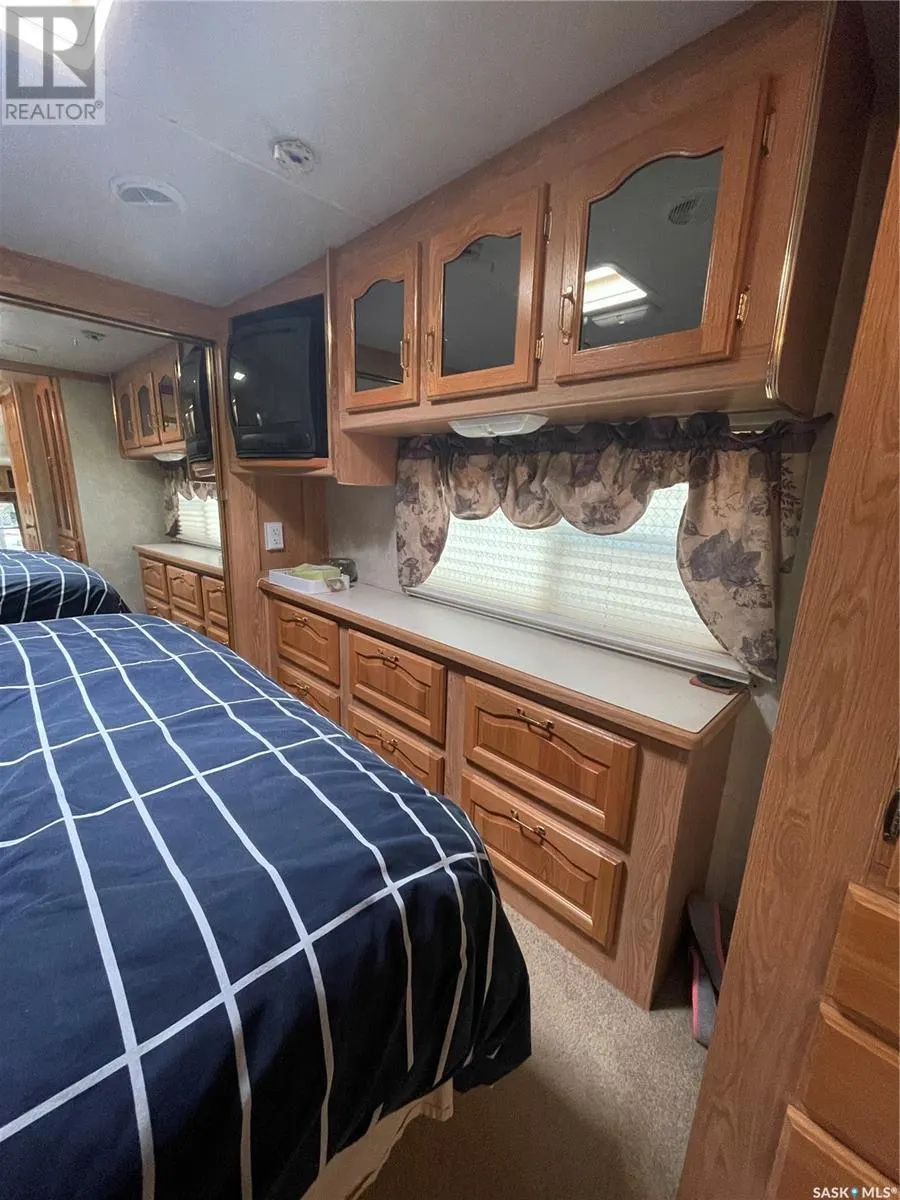108 Poplar BEACH