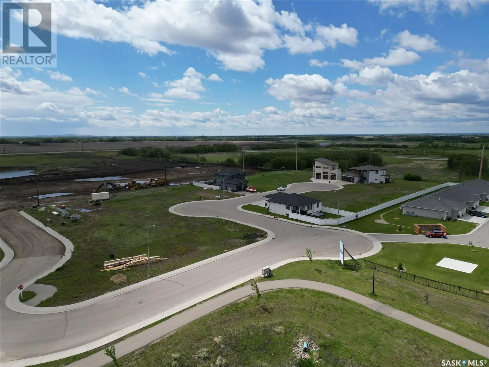 825 Kerr COVE
