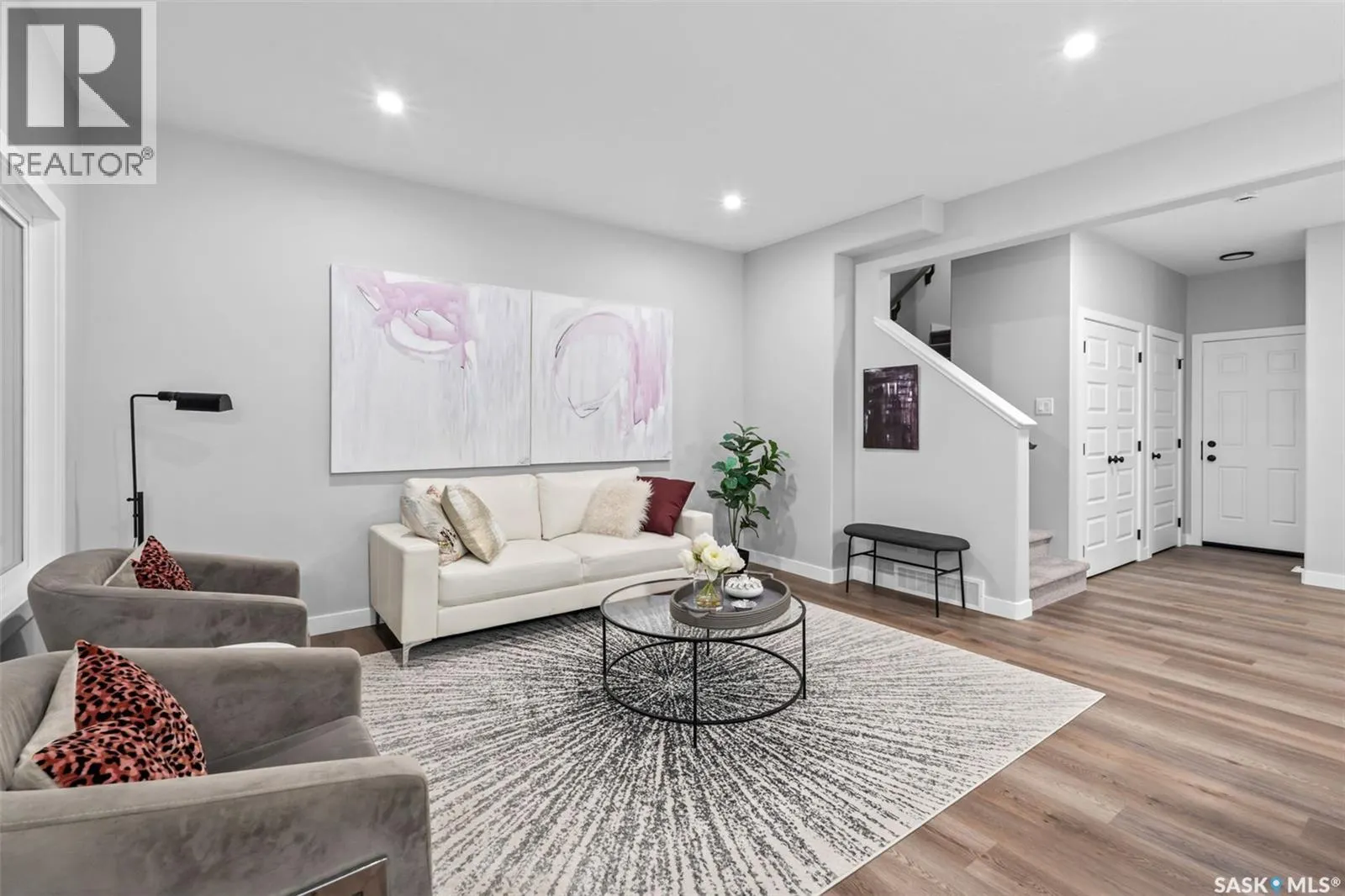 943 Traeger MANOR