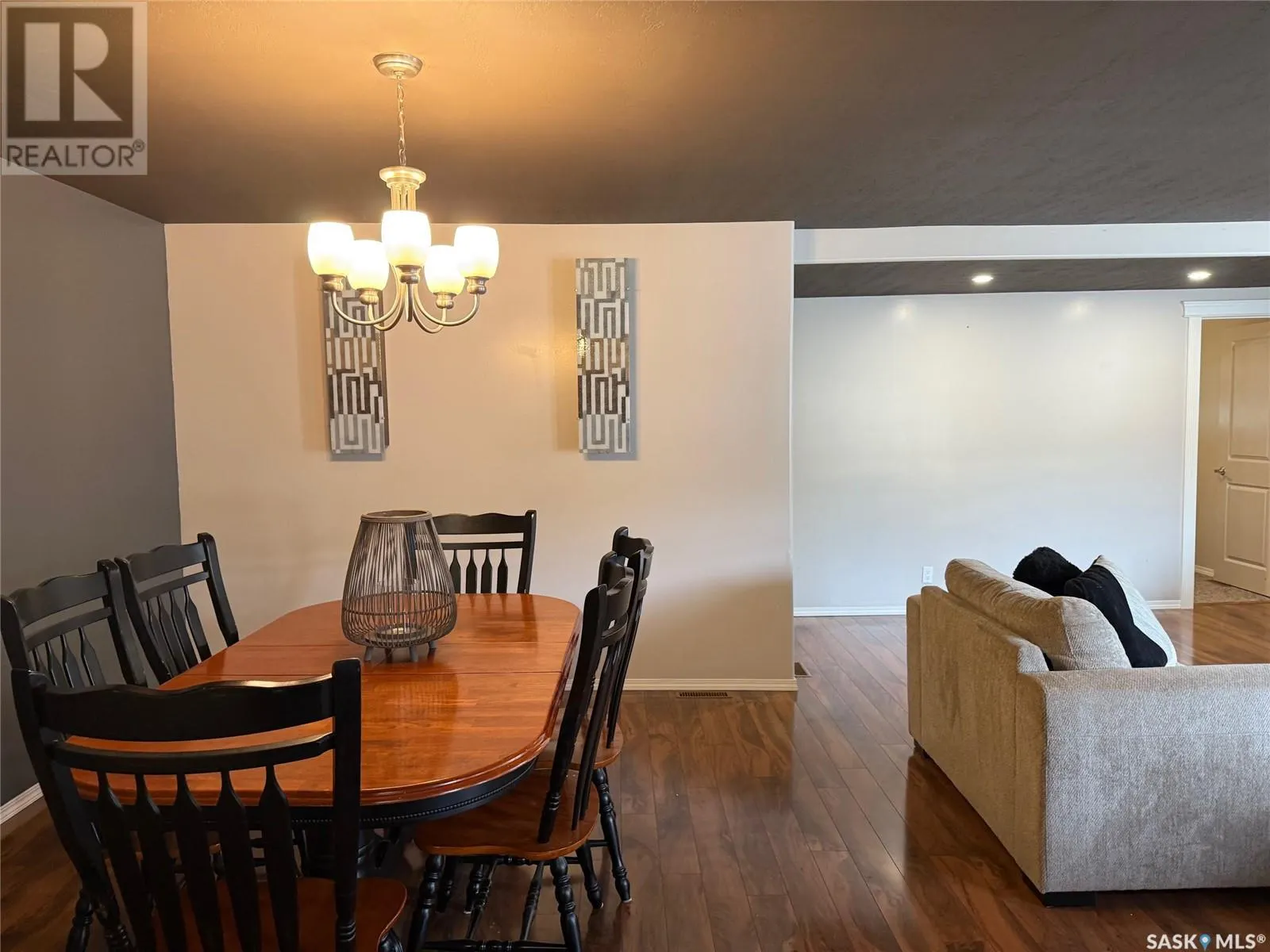 502 Southshore DRIVE