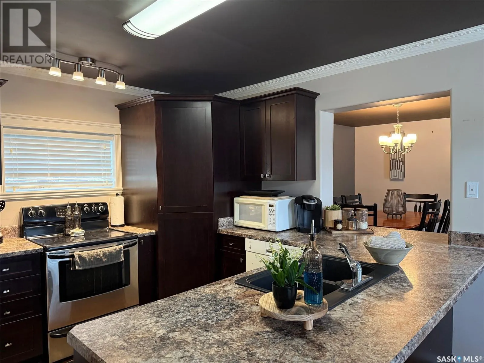 502 Southshore DRIVE