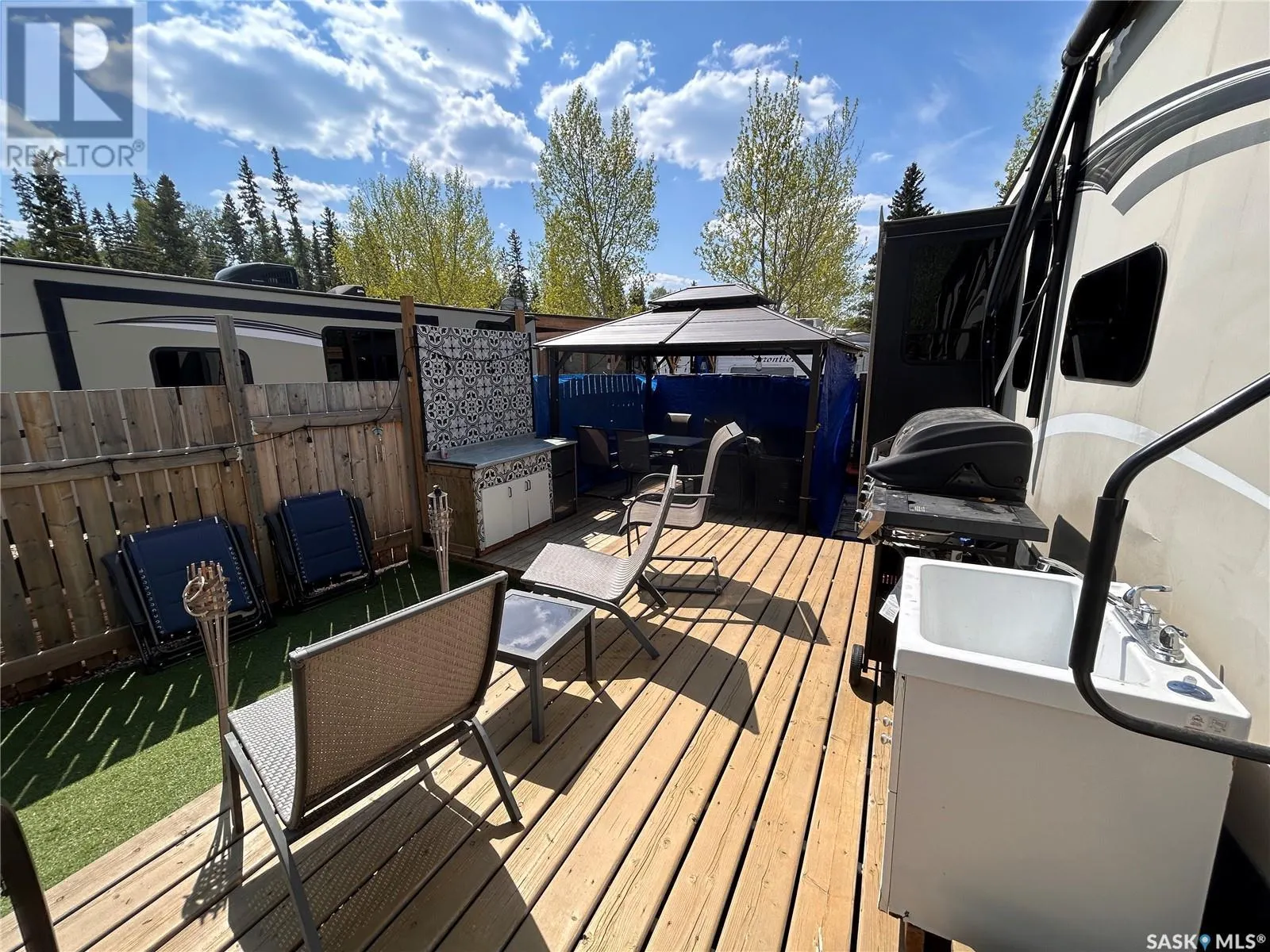#19 Golfers Have RV Park