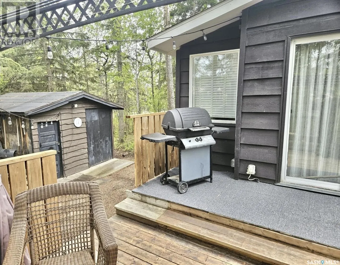 1 Lakeshore PLACE
