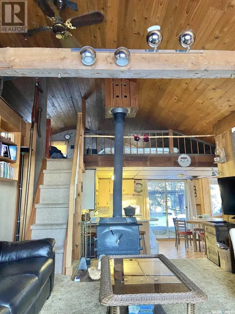 1 Lakeshore PLACE