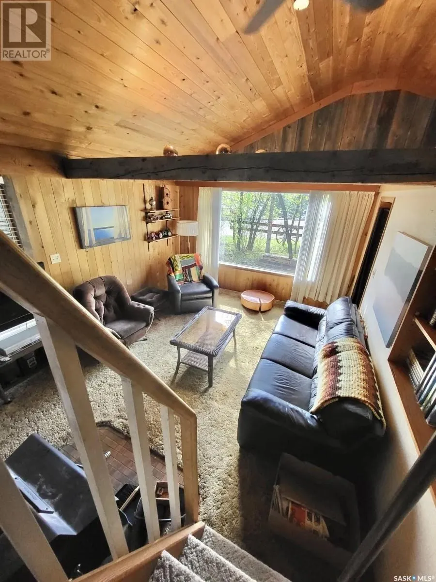1 Lakeshore PLACE