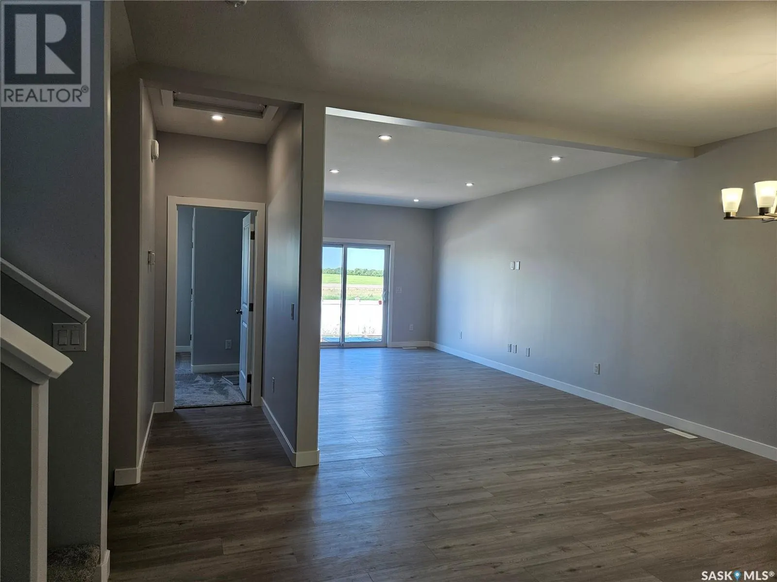 846 Delaet BAY