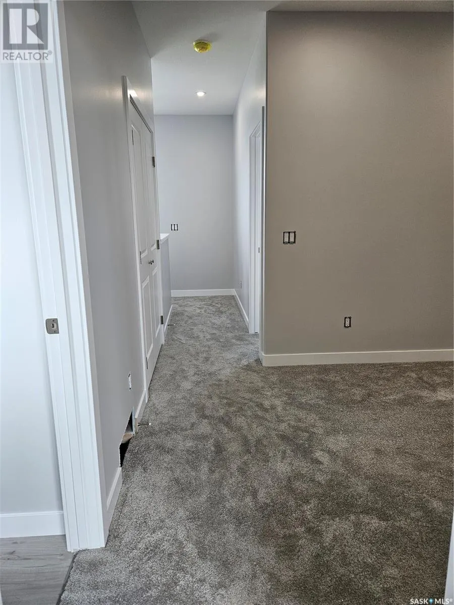 846 Delaet BAY