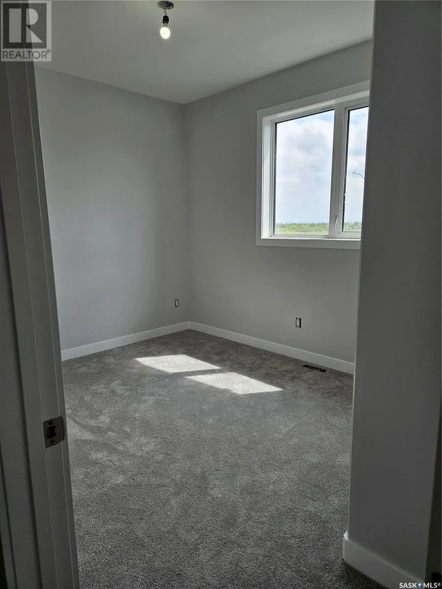 846 Delaet BAY