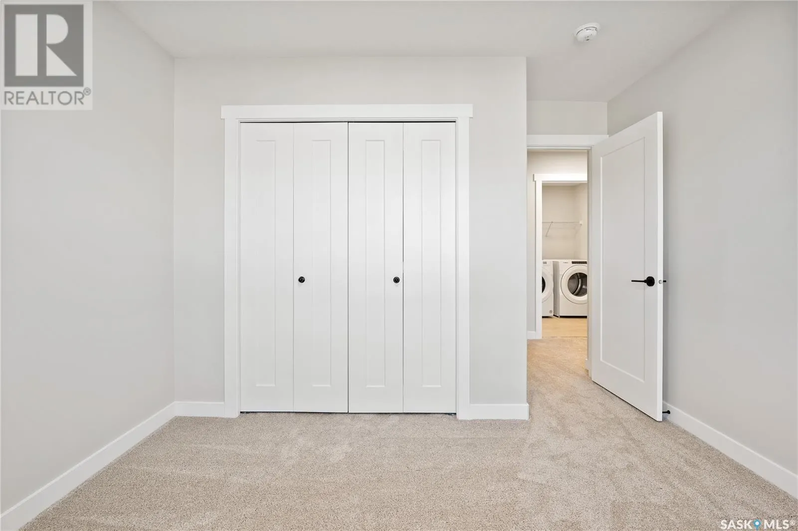 307 Veterans DRIVE