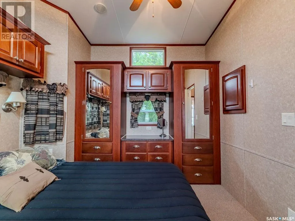 Poplar Beach RV Resort