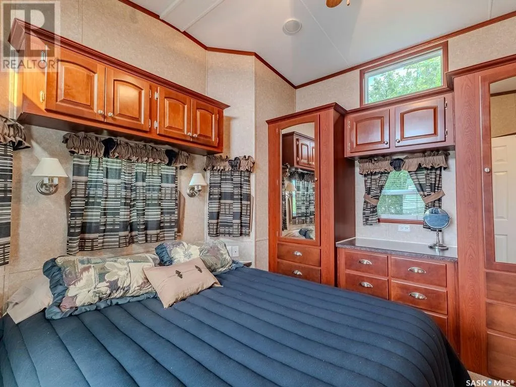 Poplar Beach RV Resort