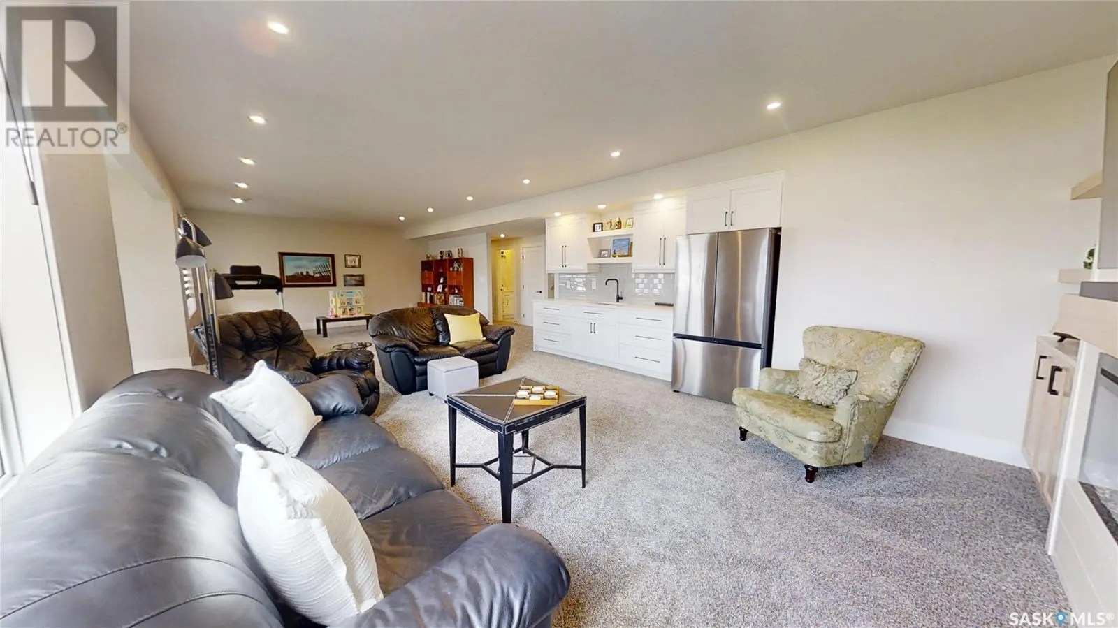 226 Albright CRESCENT