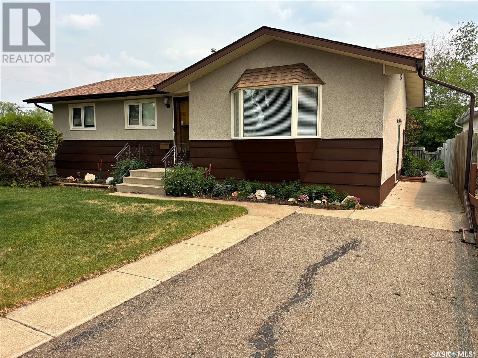 1468 Goshen PLACE