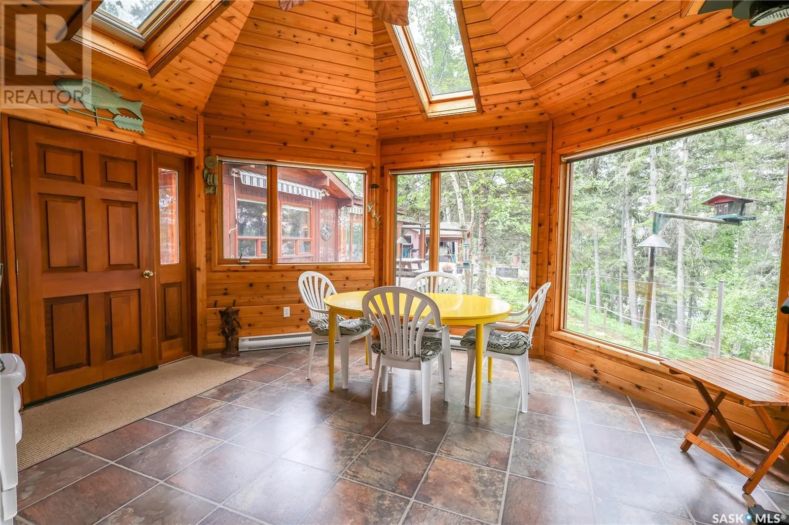 224 Kingfisher DRIVE