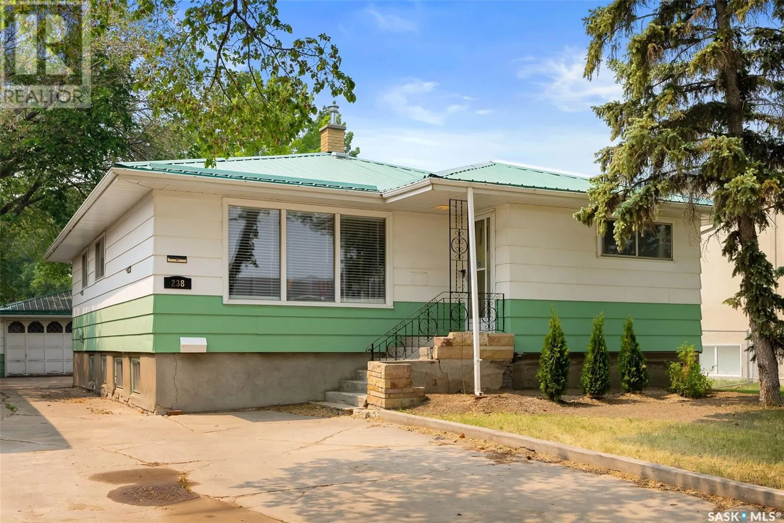 238 Hamilton STREET