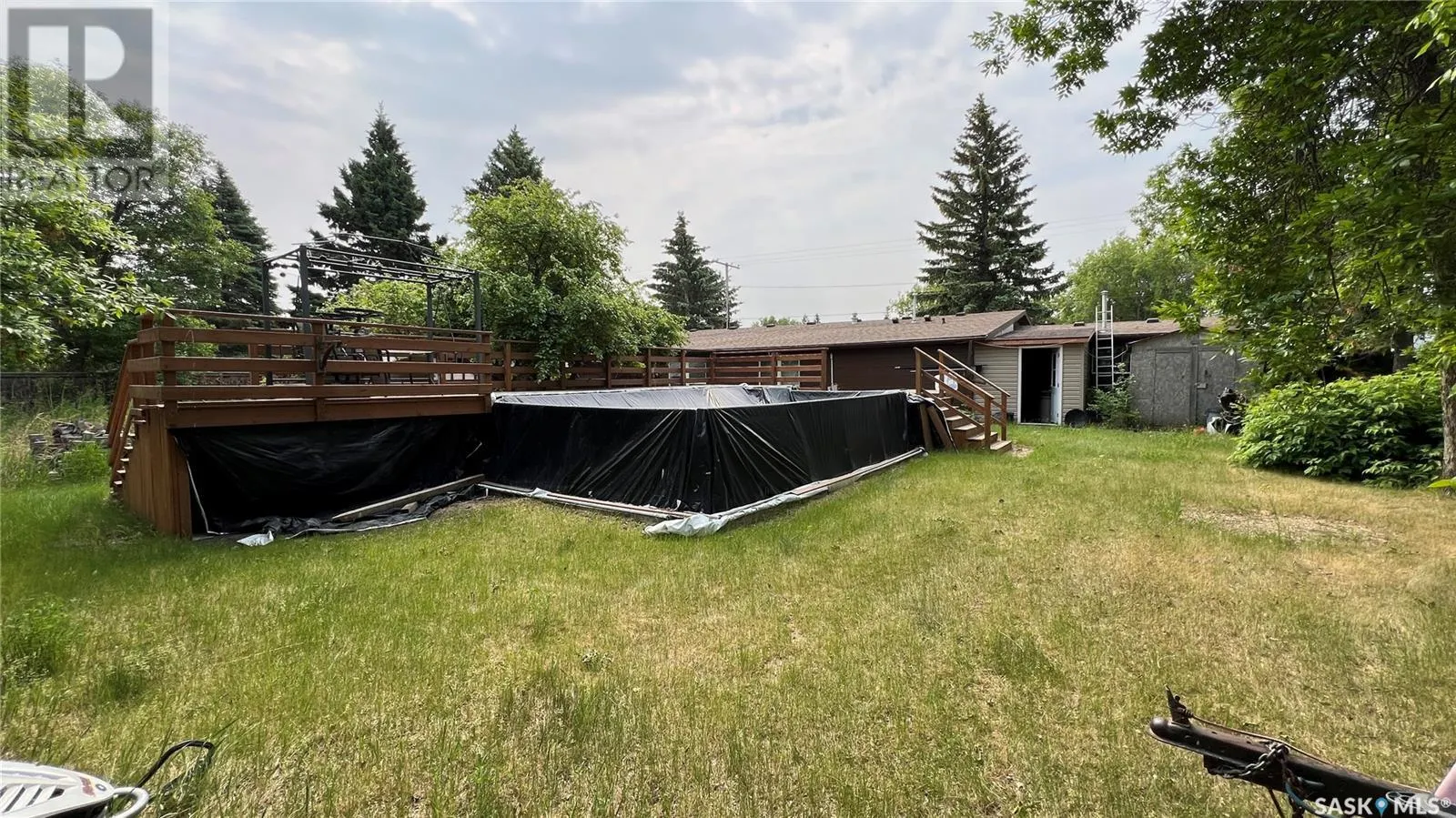 404 3rd STREET N