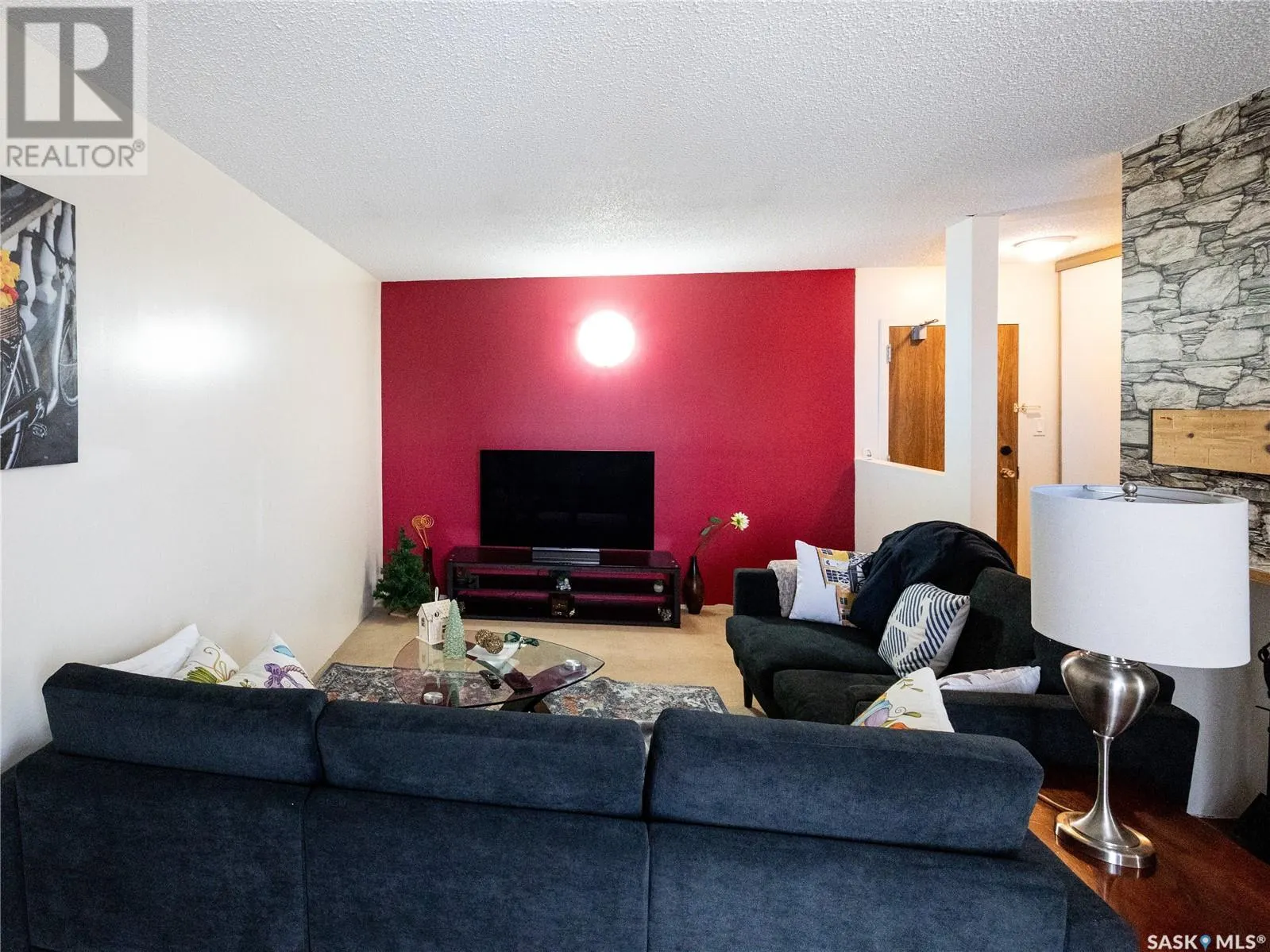 303 51 Rodenbush DRIVE