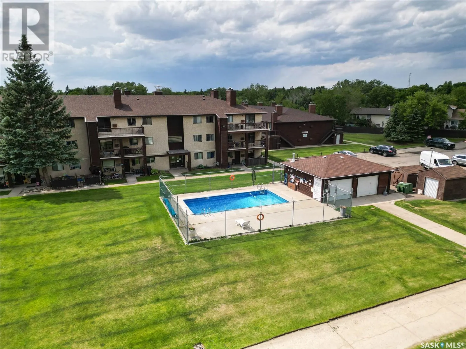 303 51 Rodenbush DRIVE