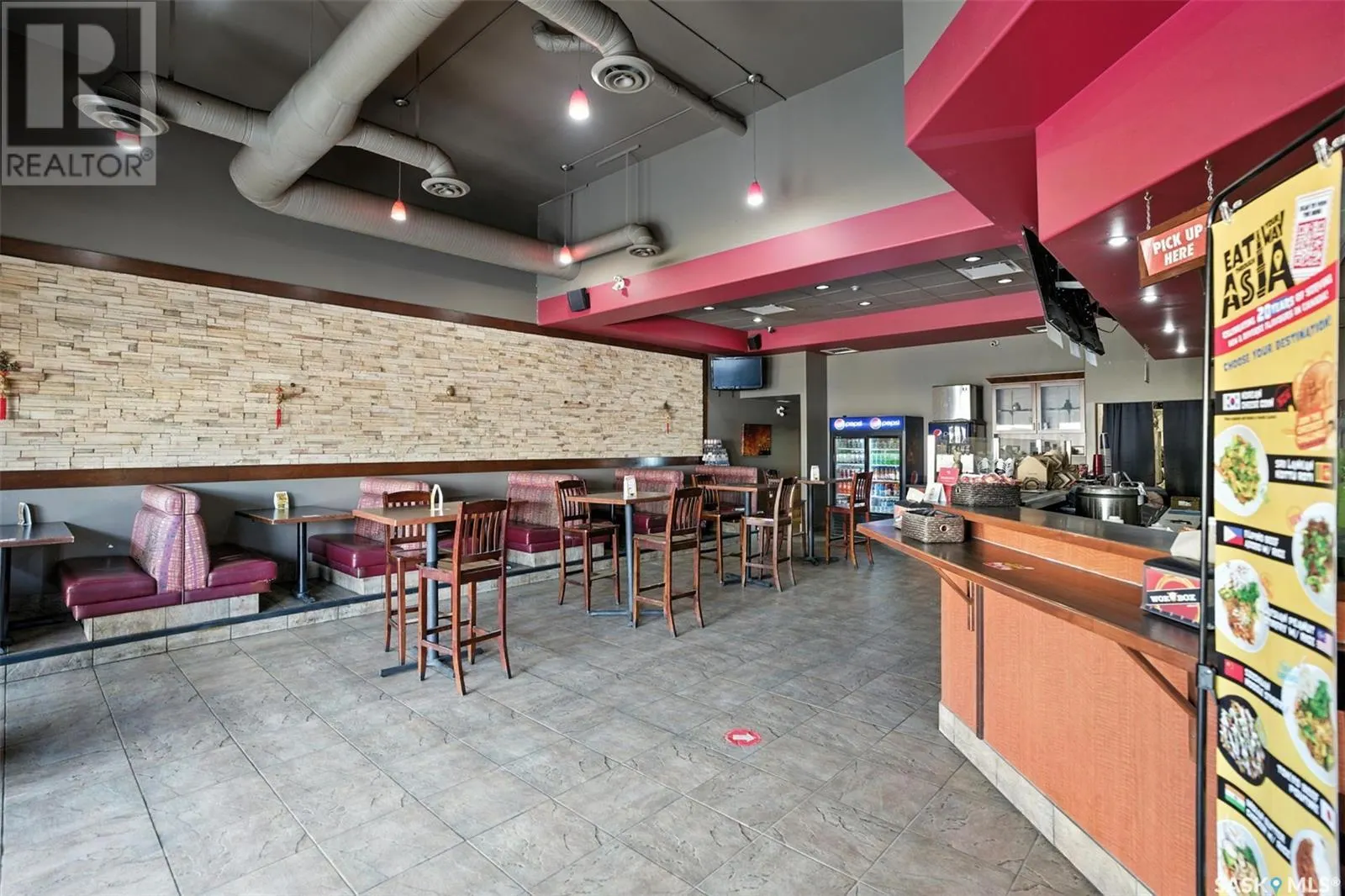 120 3055 Clarence AVENUE S