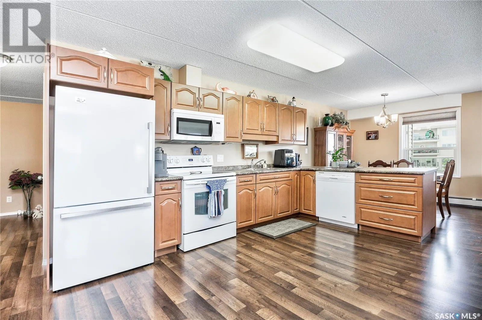304 2781 Woodbridge DRIVE