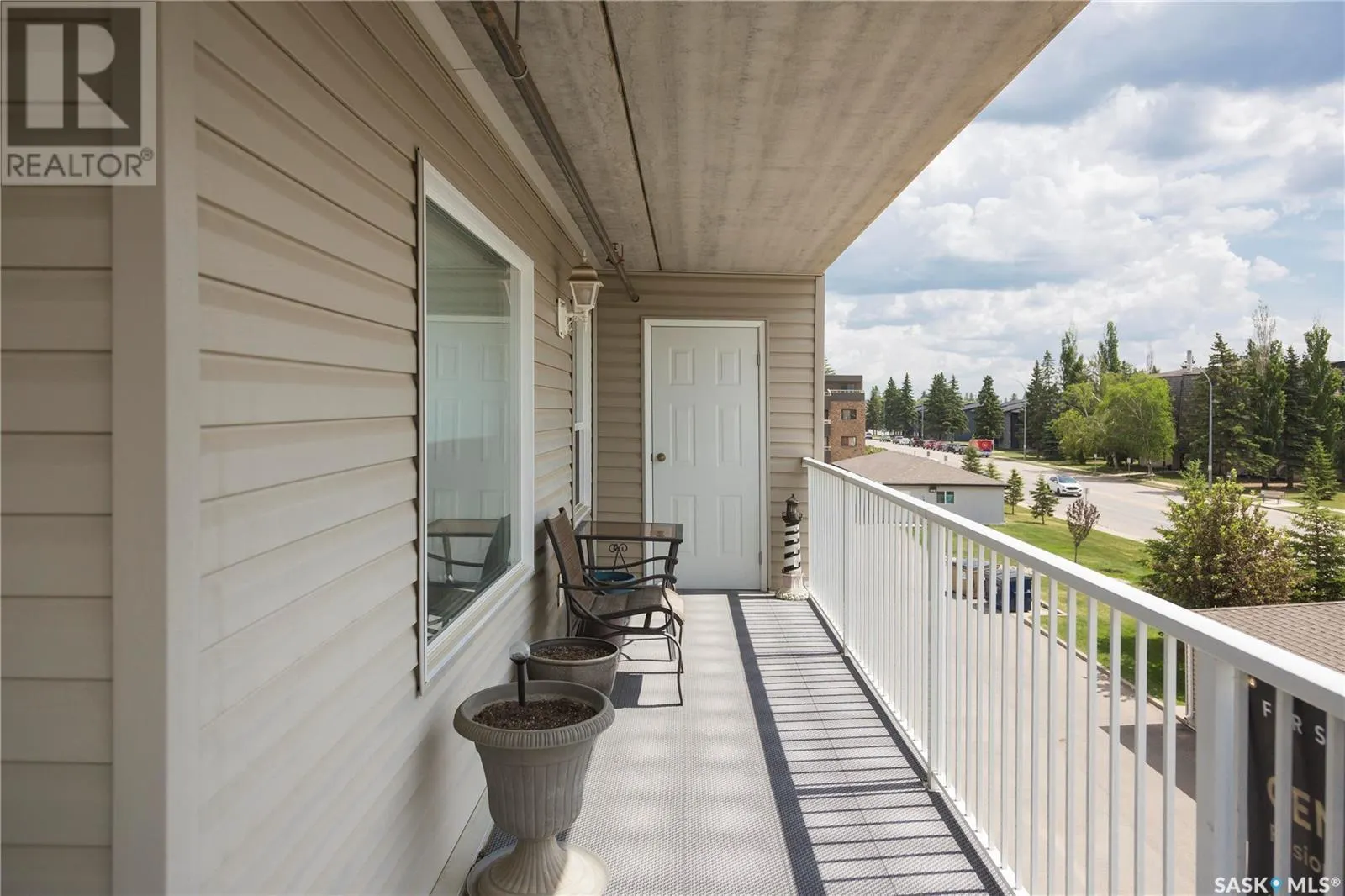 304 2781 Woodbridge DRIVE