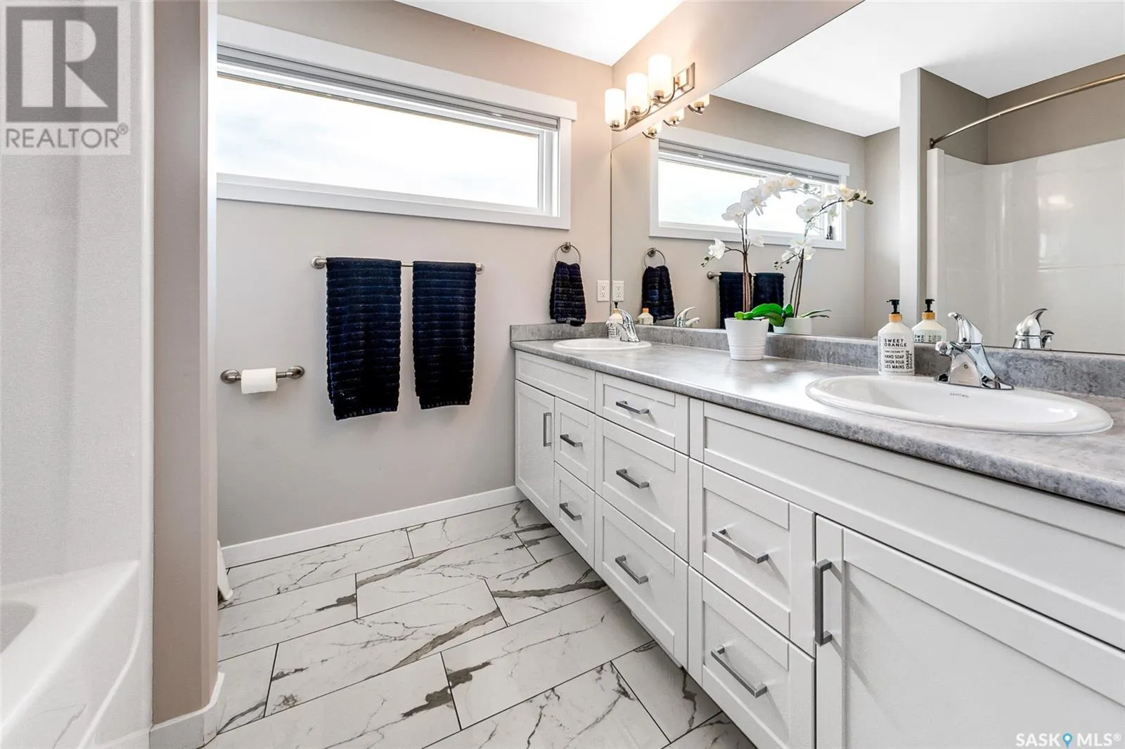 1456 Cassat DRIVE